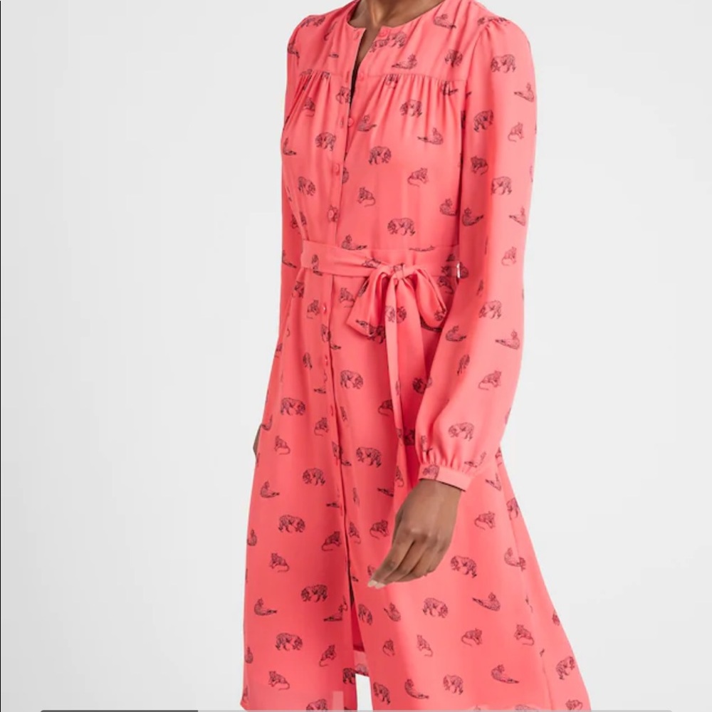 Banana Republic salmon colored tiger dress